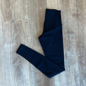 Lululemon Wonder Train black leggings - sz 4